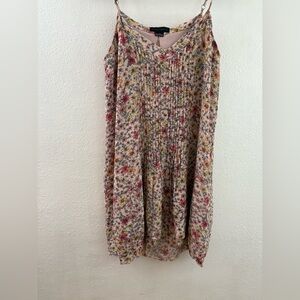 Sanctuary brand light floral midi dress pintuck pleated front high-low hem  L